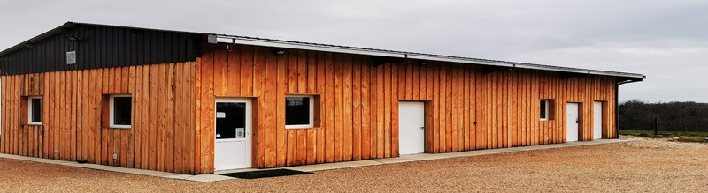 Retrait à la ferme - Bisons d'Auvergne